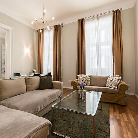 Spacious Apartment By Opera Budapesta Exterior foto